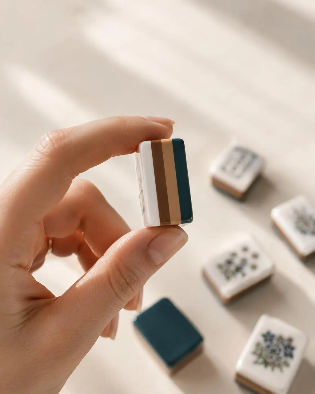 Teal & Brown Layered American Mahjong Set