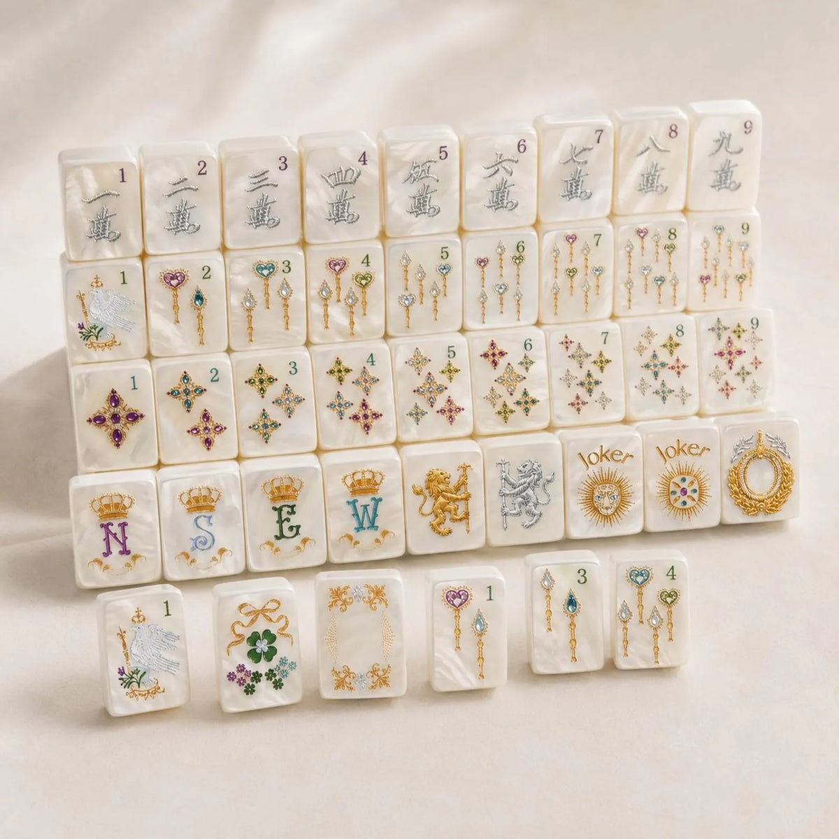 White Pearl Royal American Mahjong Set